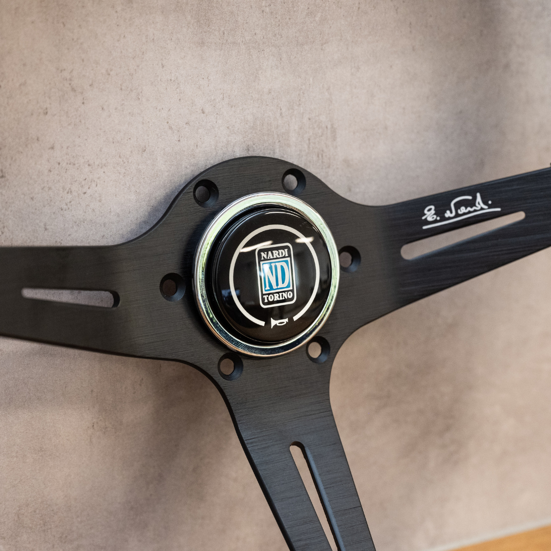 Nardi R3 Style Steering Wheel - 350mm