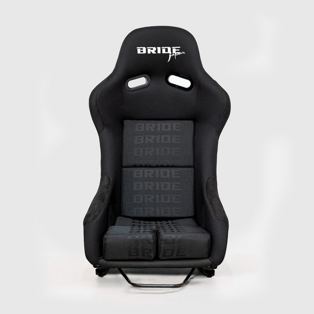 Bride Vios III Japan Style Bucket Seat - Fixed.