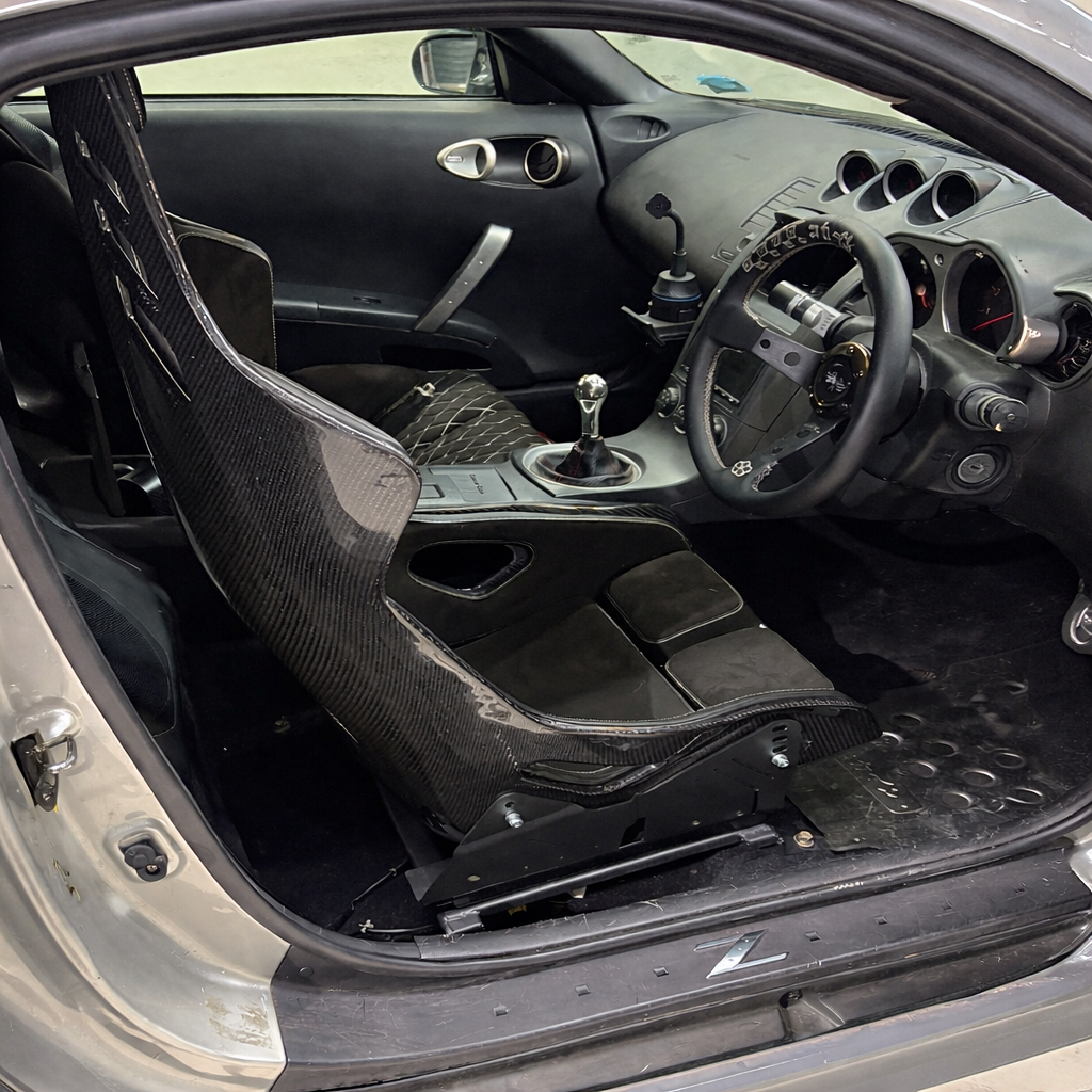 VOSTA R1 Carbon Seat.