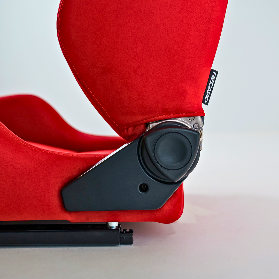 Recaro SR3 Red Seat - ADR Style